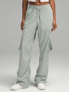 lululemon athletica Light Sage Wide-Leg Cargo Pants